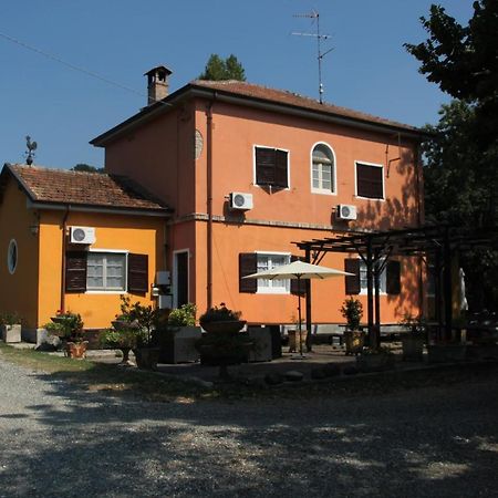 Il Biancospino Villa Casteggio Dış mekan fotoğraf